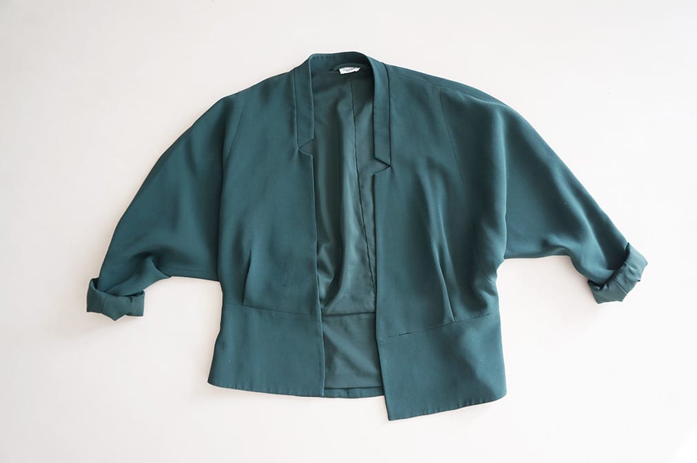 Emerald Filippa K Blazer borrowed from the LENA fashion library