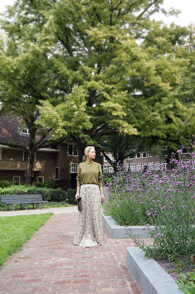 Long summer skirt with a sweatshirt