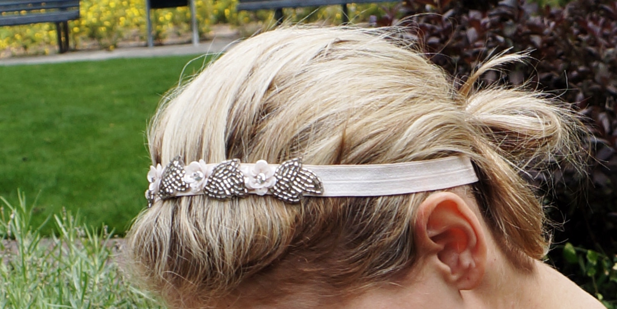 Headband with flowers